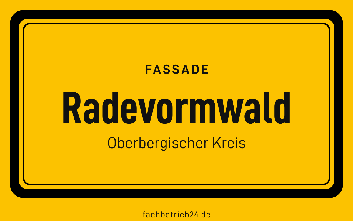 Gelbe Ortstafel Radevormwald mit der Kopfzeile Fassade